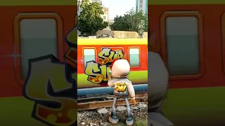 Subway Surfers Vs Siren Head #sirenhead #subwaysurfers #funny #horror