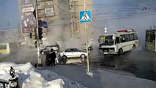 Прорыв трубы в Томске