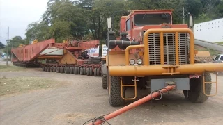 OSHKOSH uma das maiores carretas do mundo em IPATINGA (parte1)