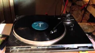 BILLY JOEL - EVERYBODY LOVES YOU NOW (ORIGINAL FAMILY PRODUCTIONS VINYL)