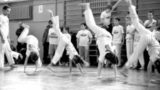 ABADA-CAPOEIRA. Instrutor Valdo em Samara.11.12.2011.