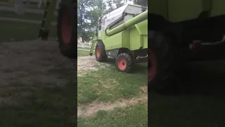 Комбайн claas mega 360