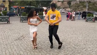 Девушка Танцует Очень Красиво На Улице Шардени Тбилиси Лезгинка 2021 Гогия ALISHKA Хит Кавказа Gogia