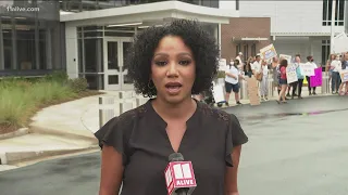 Parents to rally at Cobb School Board meeting