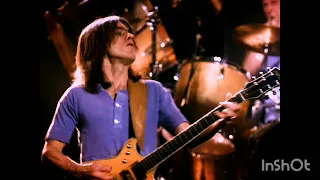 AC/DC Thunderstruck (Malcolm Young Isolated Guitar)