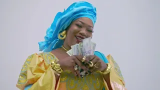 Fatim Diabaté Haute Gamme - Oumar Daff ( clip officiel)