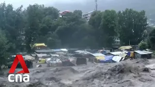 Heavy rain pounds northern India, Japan and New York