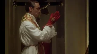 I`m sexy and I know it. Joung Pope Pius XIII.