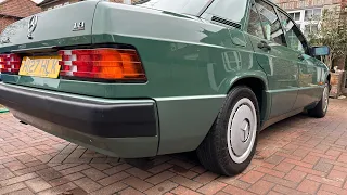 Detailing Mercedes 190E