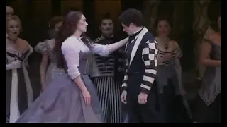 Фрагмент оперетты «Летучая мышь» Grand Opera, 2001г