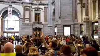 Movie 3: Flash Mob Grease - Antwerp Central Station