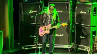 Freak Scene - Dinosaur Jr. Live at The Neptune Theater in Seattle, Washington 1/17/2024