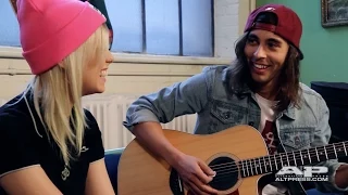 Vic Fuentes and Jenna McDougall, "Hold On Till May" (acoustic)