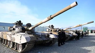 Садыру Жапарову показали отремонтированную военную бронетехнику в Балыкчы