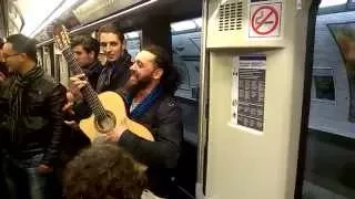 Avec Labess dans métro parisien ... Super soirée [vidéo non officielle]