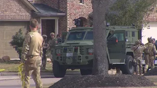 Fresno man arrested after shootout with neighbor, 6-hour SWAT standoff, authorities say