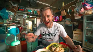 This is REAL CHINATOWN!!! Unique Street Food Tour and Hidden Gems of the District in Bangkok