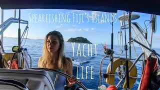 Sailing Fiji’s islands 🏝 We take our friends to Fiji on a yacht!