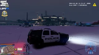 GTA V - LSPDFR 0.4.9🚔 - LAXPD - Airport Police - Winter Patrol - Stolen Police Vehicle - 4K