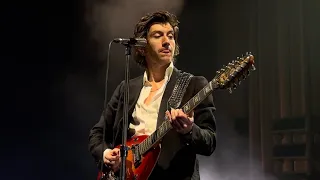 Arctic Monkeys - Do I Wanna Know? (Live in Osaka, Japan)