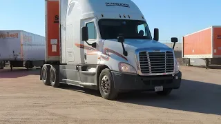 A DAY IN THE LIFE AS A ROOKIE SCHNEIDER REGIONAL TRUCK DRIVER