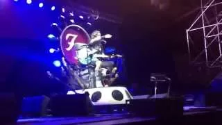 Foo Fighters - Dave Grohl thanks the 1000 - Big Me - @Carisport Cesena - 03/11/2015 - Rockin'1000