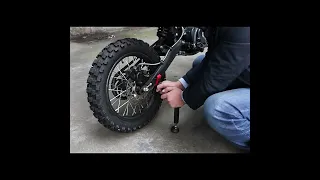 Soporte de elevación de rueda trasera para motocicleta