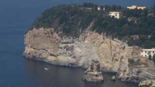 ITALY'S SUPERVOLCANO, 2015