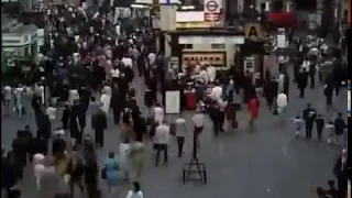 1970 Waterloo Station rush hour cool