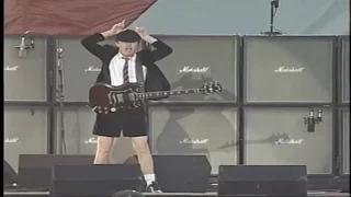 AC/DC - Hell Ain't A Bad Place To Be (2003 Toronto)