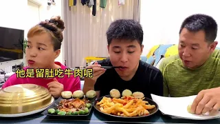 本来担心包子不够吃，这下不用担心了#eating show#eating challenge#husband and wife eating food#eating #asmr eating