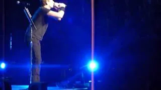 Lullaby. Nickelback. Sydney 24.11.12