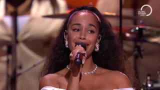 John Legend performs Happy Xmas (War Is Over) with Jorja Smith | Global Citizen Prize 2019