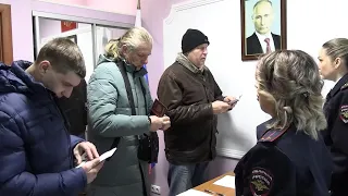 Сотрудники полиции начали выдачу жителям Авдеевки российских паспортов