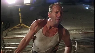 Джон спасается в дамбе.Крепкий орешек 3 Возмездие  Die Hard With a Vengeance (1995) Фрагмент ENG.SUB