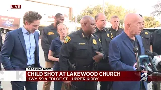Houston Mayor, Police chief, fire chief give update on shooting at Lakewood megachurch