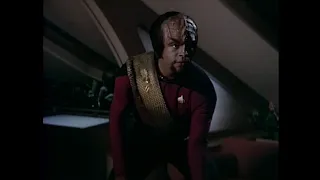Admiral Quinn Attacks the Crew of the Enterprise