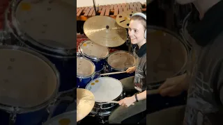 Ambidextrous drumming