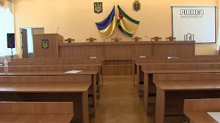 У Сарненській районній раді досі не можуть обрати голову