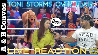 Toni Storm & Sasha Banks vs. Charlotte Flair & Shotzi - LIVE REACTION | Smackdown 12/17/21