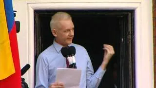 Assange's Evita moment at the Ecuadorian embassy