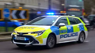 Metropolitan Police Toyota Corollas emergency lights + sirens [collection]