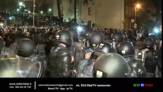 Georgia scontri con la polizia e arresti per protesta sulla legge ribattezzata russa