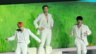 [FANCAM] 221006 NCT 127 THE LINK in LA - Elevator (127F)+Dreamer+Love Song