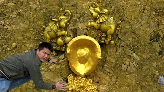 Search for treasure in the wilderness, find two golden statues and various mysterious treasures