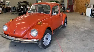 1971 Volkswagen Super Beetle Walk Around