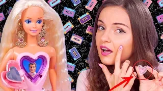 ЧТО ВНУТРИ? Барби с косметикой 1993 года🎀Что с платьем?😰Обзор/распаковка Barbie 90-х Locket Surprise