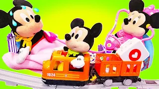 Jeux de docteur. Mickey Mouse est malade! Vidéo en français pour enfants @LesAventuresDePeppaPig