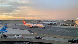 Overnight Time-lapse At JFK Int’l Airport