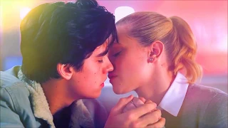 Betty And Jughead Can't help falling in love